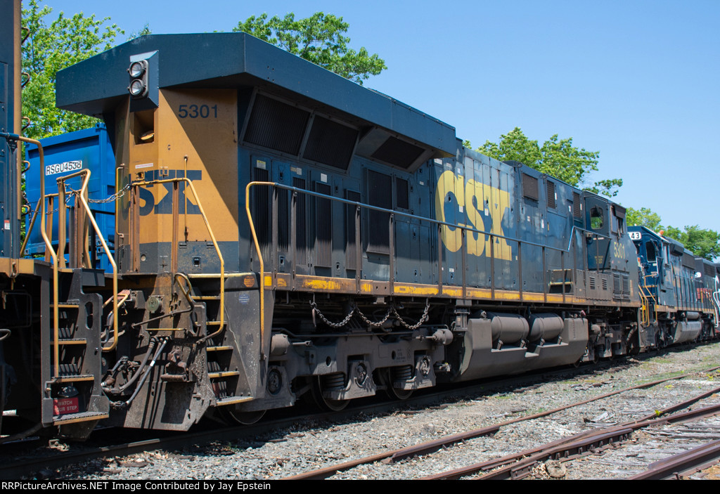 CSX 5301 is third out on M427